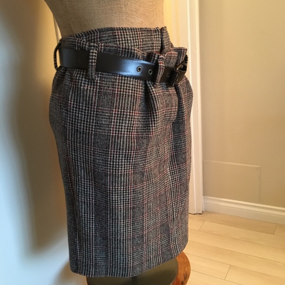 SOLD Max Mara Vintage 80s High Waist with Paperbag Detail and Belt Wool Skirt - Picture 1 of 8